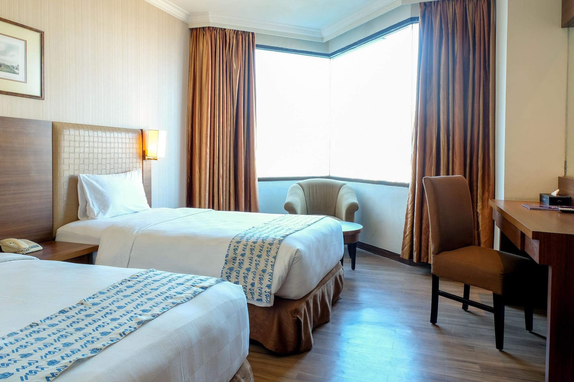 Almadera Hotel Makassar Eksteriør billede