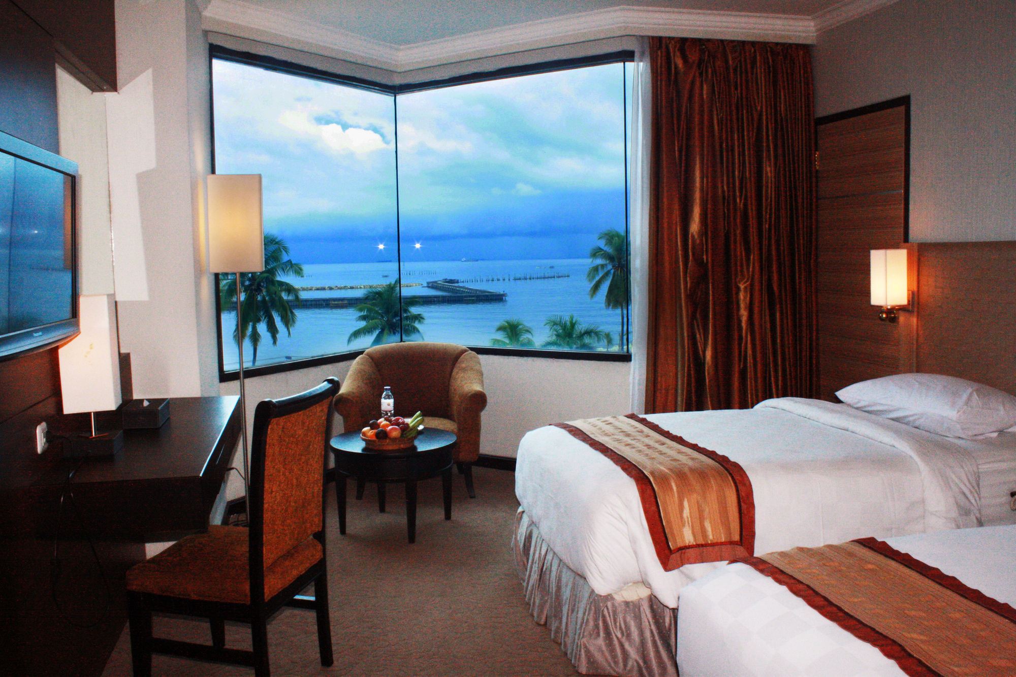 Almadera Hotel Makassar Eksteriør billede
